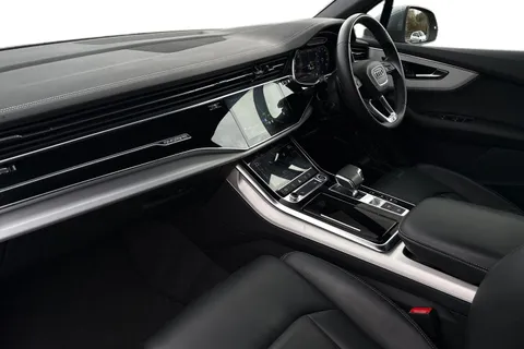 15 of 66 for Audi Q7 MY23.5 S line 50 TDI quattro 286 PS tiptronic