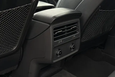 30 of 66 for Audi Q7 MY23.5 S line 50 TDI quattro 286 PS tiptronic