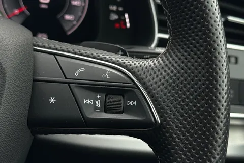 36 of 66 for Audi Q7 MY23.5 S line 50 TDI quattro 286 PS tiptronic