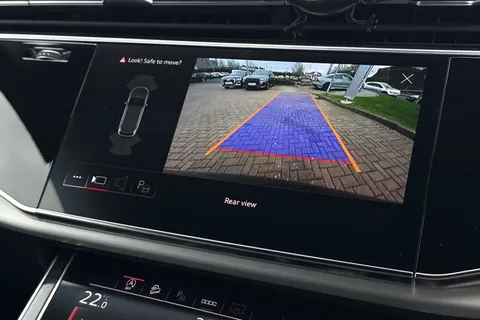 40 of 66 for Audi Q7 MY23.5 S line 50 TDI quattro 286 PS tiptronic