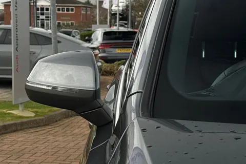 54 of 66 for Audi Q7 MY23.5 S line 50 TDI quattro 286 PS tiptronic