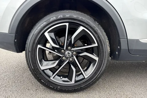 DU24UZP MG Mg Zs 1.0 T-GDI Exclusive Auto Euro 6 5dr Thumbnail #11