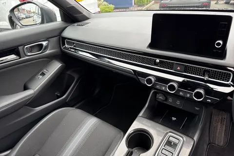 MA75PMX Honda Civic 2.0 eHEV Sport 5dr CVT Thumbnail #30