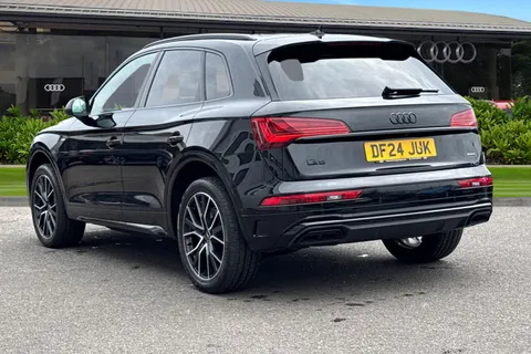 DF24JUK Audi Q5 Black Edition 40 TDI quattro 204 PS S tronic Thumbnail #3