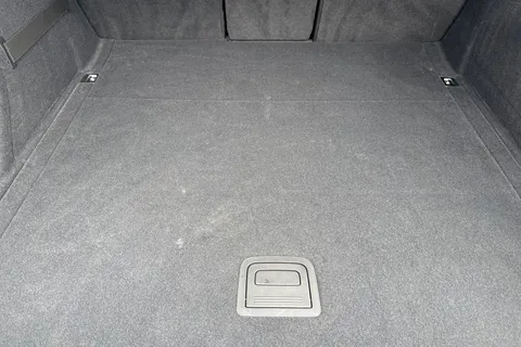 DF24JUK Audi Q5 Black Edition 40 TDI quattro 204 PS S tronic Thumbnail #8