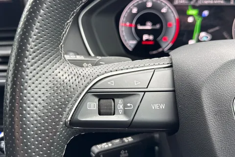 DF24JUK Audi Q5 Black Edition 40 TDI quattro 204 PS S tronic Thumbnail #28