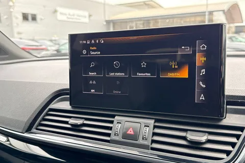 DF24JUK Audi Q5 Black Edition 40 TDI quattro 204 PS S tronic Thumbnail #37