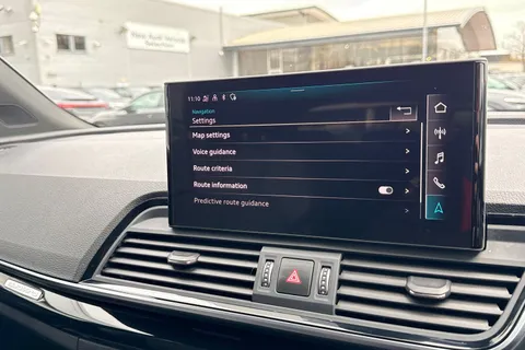 DF24JUK Audi Q5 Black Edition 40 TDI quattro 204 PS S tronic Thumbnail #42