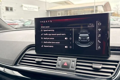 DF24JUK Audi Q5 Black Edition 40 TDI quattro 204 PS S tronic Thumbnail #46