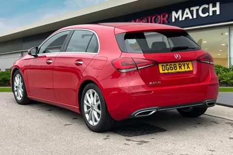 DG68RYX Mercedes-Benz A Class 1.3 A200 Sport (Premium) 7G-DCT Euro 6 (s/s) 5dr Thumbnail #3