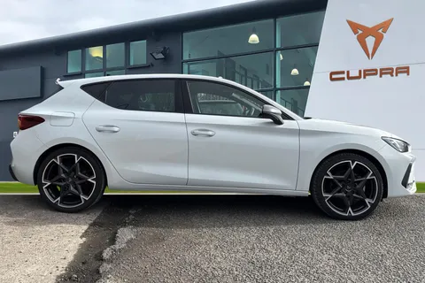 3 of 43 for CUPRA Leon 1.5 TSI V2 Euro 6 (s/s) 5dr