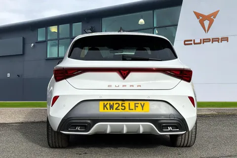 4 of 43 for CUPRA Leon 1.5 TSI V2 Euro 6 (s/s) 5dr