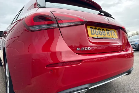 DG68RYX Mercedes-Benz A Class 1.3 A200 Sport (Premium) 7G-DCT Euro 6 (s/s) 5dr Thumbnail #9