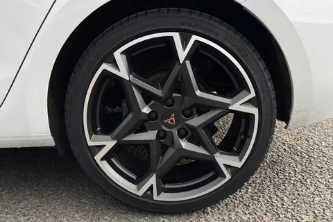12 of 43 for CUPRA Leon 1.5 TSI V2 Euro 6 (s/s) 5dr