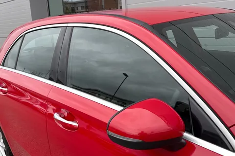 DG68RYX Mercedes-Benz A Class 1.3 A200 Sport (Premium) 7G-DCT Euro 6 (s/s) 5dr Thumbnail #27