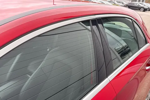 DG68RYX Mercedes-Benz A Class 1.3 A200 Sport (Premium) 7G-DCT Euro 6 (s/s) 5dr Thumbnail #28