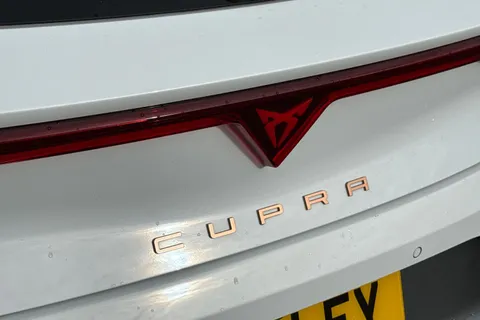 29 of 43 for CUPRA Leon 1.5 TSI V2 Euro 6 (s/s) 5dr