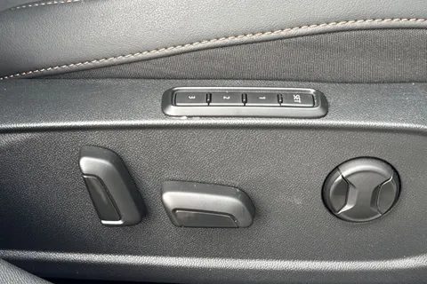 32 of 43 for CUPRA Leon 1.5 TSI V2 Euro 6 (s/s) 5dr