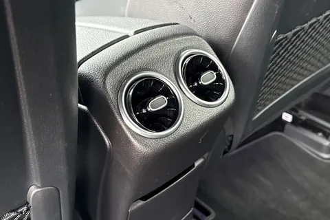 DG68RYX Mercedes-Benz A Class 1.3 A200 Sport (Premium) 7G-DCT Euro 6 (s/s) 5dr Thumbnail #33