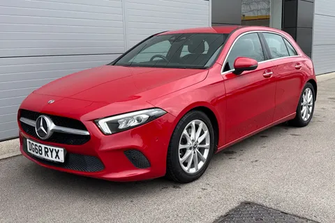 DG68RYX Mercedes-Benz A Class 1.3 A200 Sport (Premium) 7G-DCT Euro 6 (s/s) 5dr Thumbnail #35