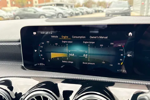 DG68RYX Mercedes-Benz A Class 1.3 A200 Sport (Premium) 7G-DCT Euro 6 (s/s) 5dr Thumbnail #48