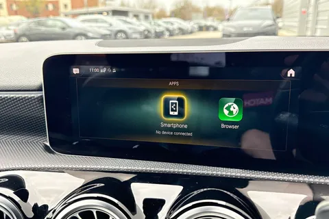 DG68RYX Mercedes-Benz A Class 1.3 A200 Sport (Premium) 7G-DCT Euro 6 (s/s) 5dr Thumbnail #49