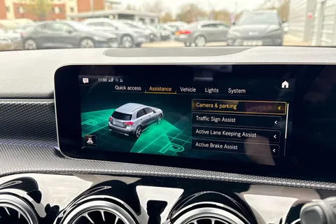 DG68RYX Mercedes-Benz A Class 1.3 A200 Sport (Premium) 7G-DCT Euro 6 (s/s) 5dr Thumbnail #52