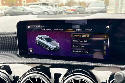 DG68RYX Mercedes-Benz A Class 1.3 A200 Sport (Premium) 7G-DCT Euro 6 (s/s) 5dr Thumbnail #53