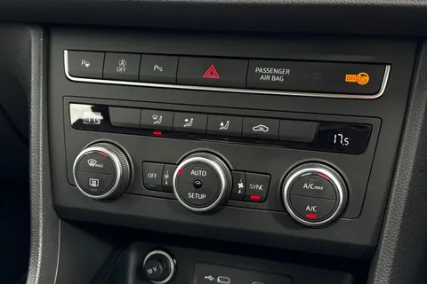 21 of 40 for SEAT Ateca 1.5 TSI EVO SE Technology DSG Euro 6 (s/s) 5dr