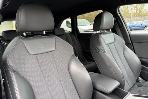 SV23YZU Audi A4 Avant Avant S line 35 TFSI  150 PS S tronic Thumbnail #25