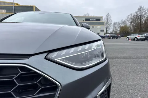 SV23YZU Audi A4 Avant Avant S line 35 TFSI  150 PS S tronic Thumbnail #27