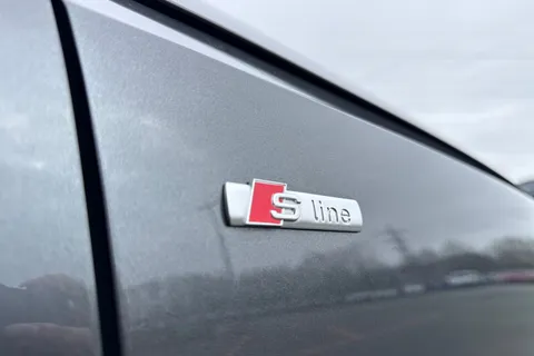 SV23YZU Audi A4 Avant Avant S line 35 TFSI  150 PS S tronic Thumbnail #32