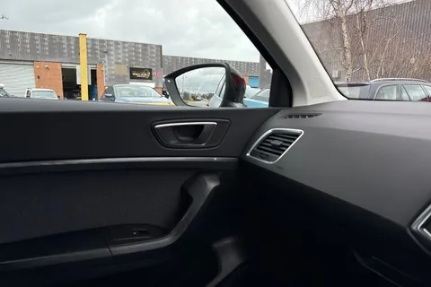 32 of 40 for SEAT Ateca 1.5 TSI EVO SE Technology DSG Euro 6 (s/s) 5dr