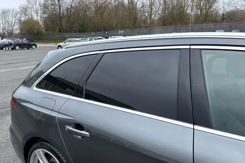 SV23YZU Audi A4 Avant Avant S line 35 TFSI  150 PS S tronic Thumbnail #33