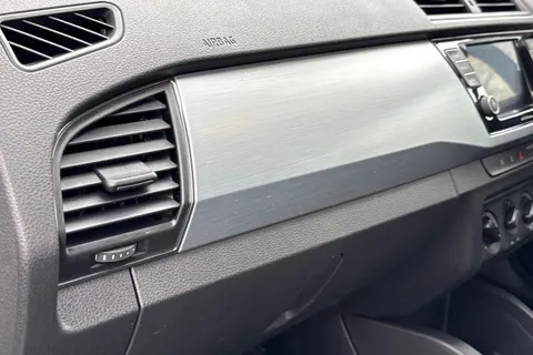 PK68EMF Škoda Fabia 1.0 TSI SE Euro 6 (s/s) 5dr Thumbnail #36