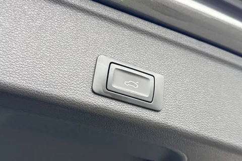 SV23YZU Audi A4 Avant Avant S line 35 TFSI  150 PS S tronic Thumbnail #41