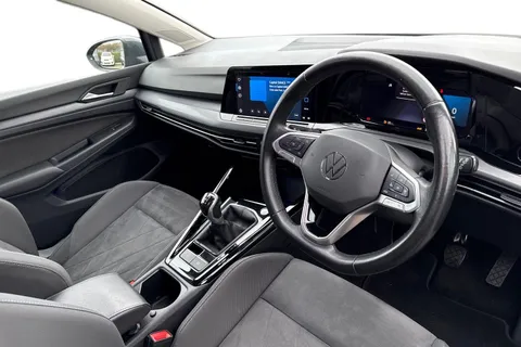 PJ23OAB Volkswagen Golf 1.5 TSI Style Edition Euro 6 (s/s) 5dr Thumbnail #8