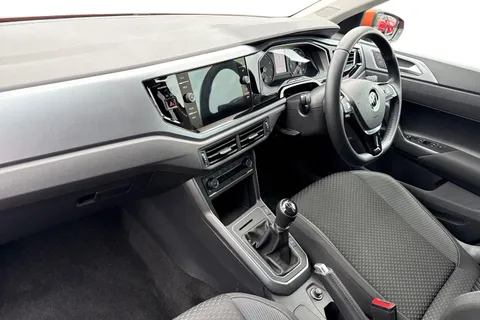 YC71PYS Volkswagen Polo 1.0 TSI Active Euro 6 (s/s) 5dr Thumbnail #16