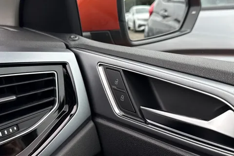 YC71PYS Volkswagen Polo 1.0 TSI Active Euro 6 (s/s) 5dr Thumbnail #41