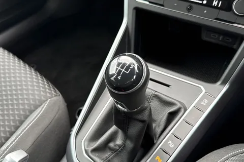 YC71PYS Volkswagen Polo 1.0 TSI Active Euro 6 (s/s) 5dr Thumbnail #56