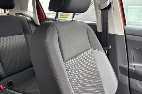 YC71PYS Volkswagen Polo 1.0 TSI Active Euro 6 (s/s) 5dr Thumbnail #59