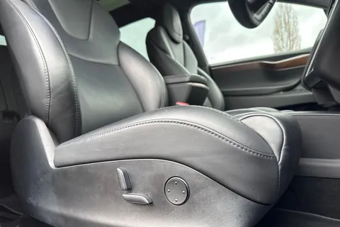 40 of 65 for Tesla Model X 100D (Dual Motor) Auto 4WDE 5dr