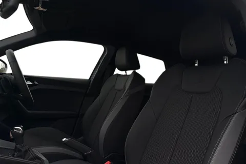  Audi A1 1.5 TFSI 35 Black Edition Sportback S Tronic Euro 6 (s/s) 5dr Thumbnail #16