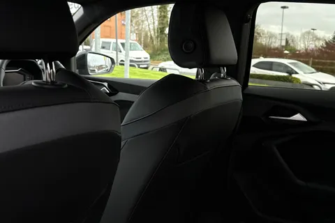  Audi A1 1.5 TFSI 35 Black Edition Sportback S Tronic Euro 6 (s/s) 5dr Thumbnail #28