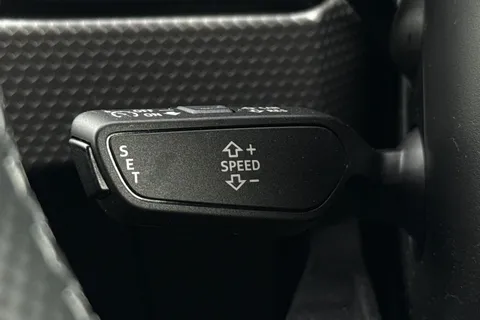  Audi A1 1.5 TFSI 35 Black Edition Sportback S Tronic Euro 6 (s/s) 5dr Thumbnail #35