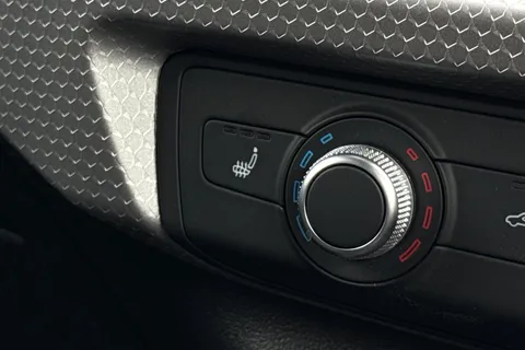 Audi A1 1.5 TFSI 35 Black Edition Sportback S Tronic Euro 6 (s/s) 5dr Thumbnail #48