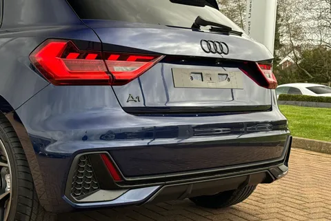  Audi A1 1.5 TFSI 35 Black Edition Sportback S Tronic Euro 6 (s/s) 5dr Thumbnail #52