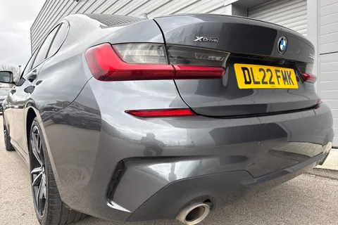 DL22FMK BMW 3 Series 2.0 320i M Sport Auto xDrive Euro 6 (s/s) 4dr Thumbnail #8