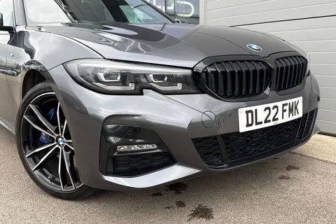 DL22FMK BMW 3 Series 2.0 320i M Sport Auto xDrive Euro 6 (s/s) 4dr Thumbnail #9