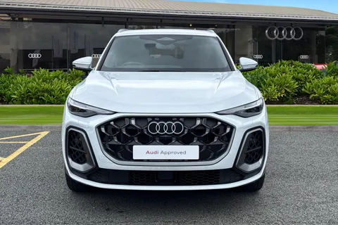 KY25FMM Audi Q5 SUV Launch Edition TDI quattro 204 PS S tronic Thumbnail #6